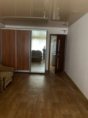Продам кімнату в гуртожитку по. Свободи м. Дніпро