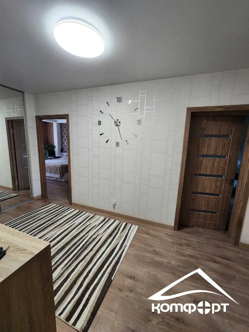 Продам 3-кімнатну квартиру в Єреванському районі