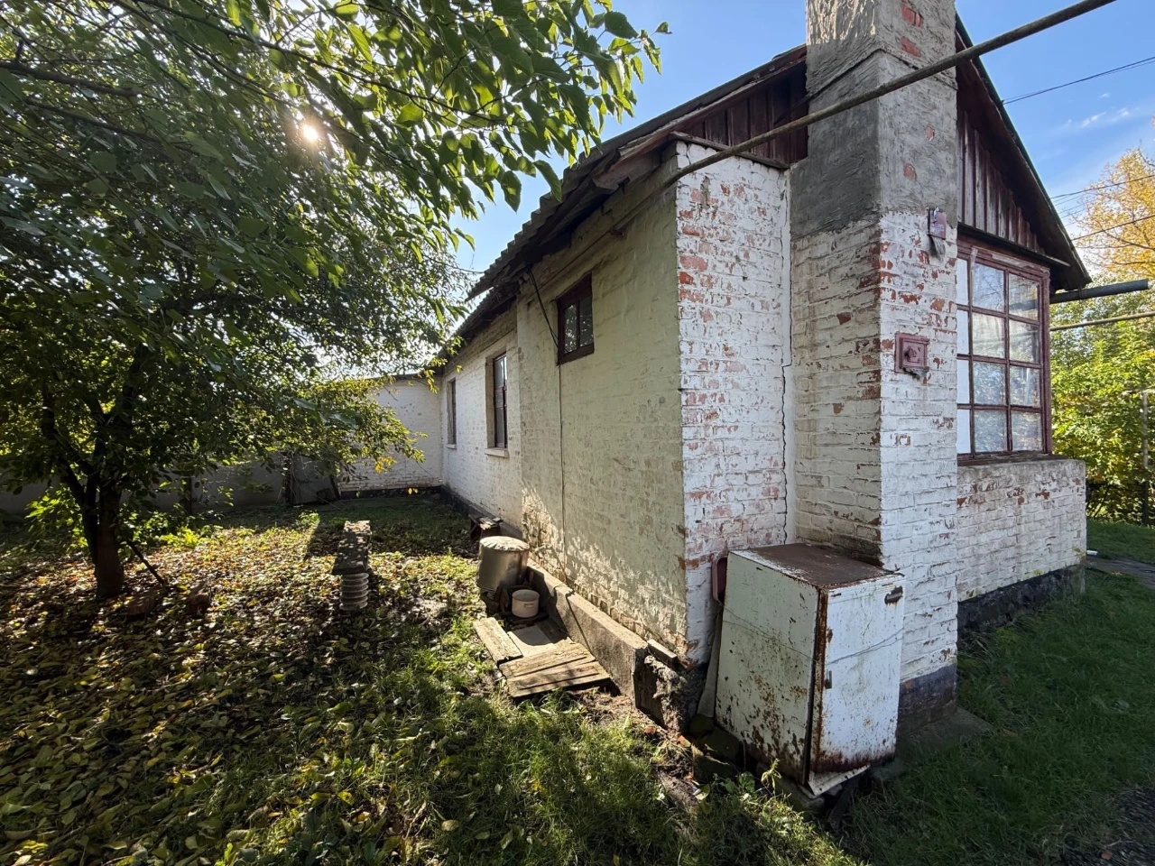For Sale: House with Gas