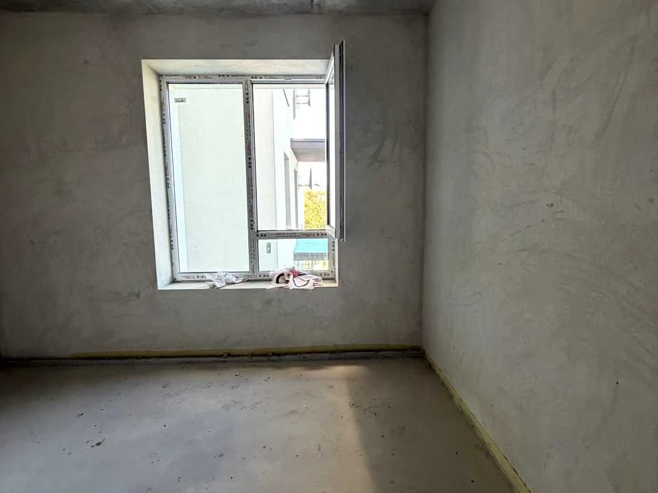 Apartment. Ivano-Frankivsk, Eugene Konovalets Street