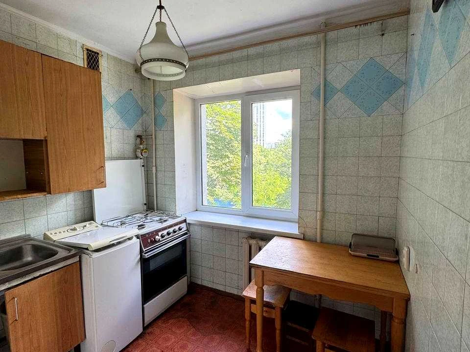 Квартира. Киев, ул. (Маршала Рыбалка)