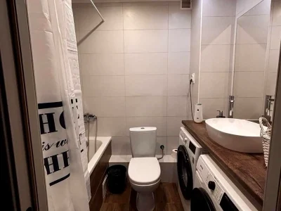 Сдается квартира 2-комн. 65 м² 4/5 этаж