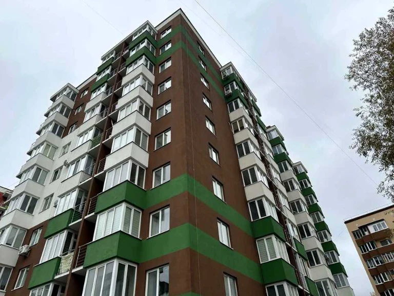 Квартира. Рівне, Олени Теліги вул.