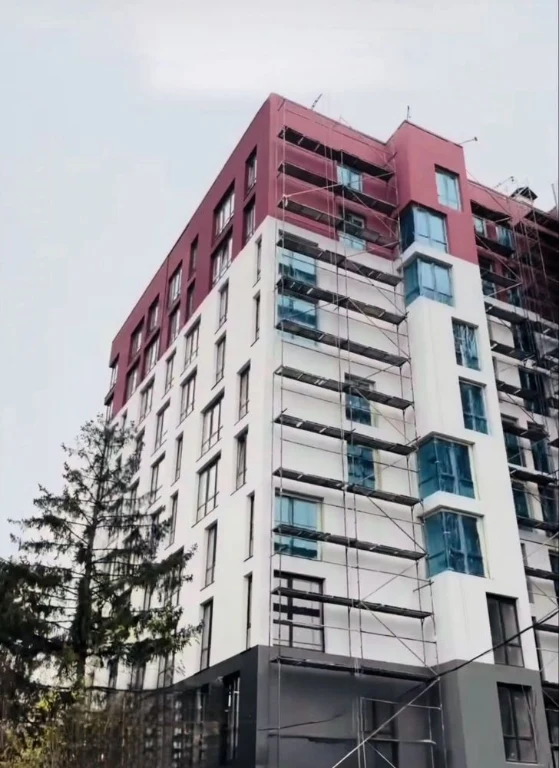 Продаётся 1-комнатная новостройка, район Майдану