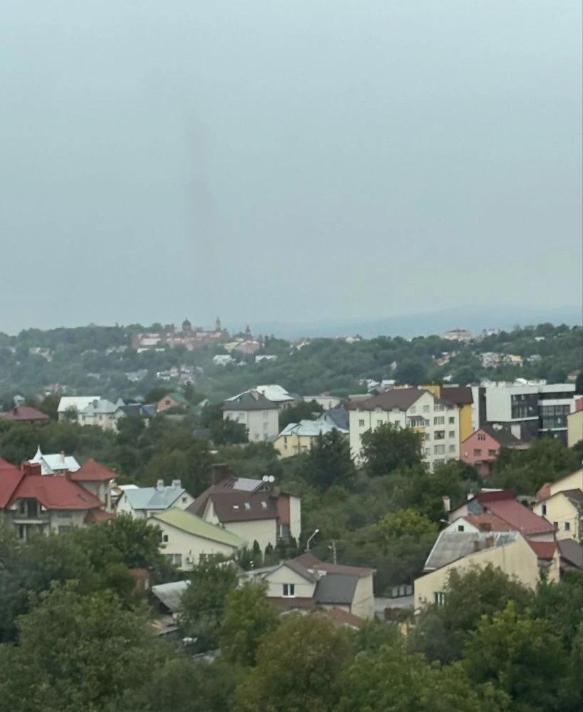 Продаётся 1-комнатная новостройка, район Майдану