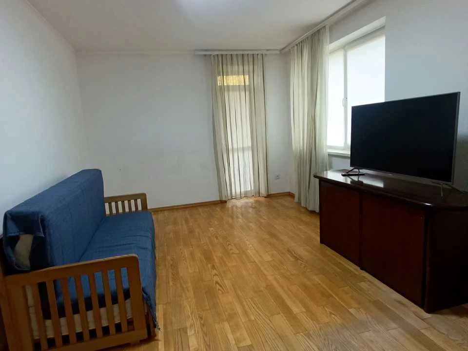 Apartment. Lviv, Naukova Street