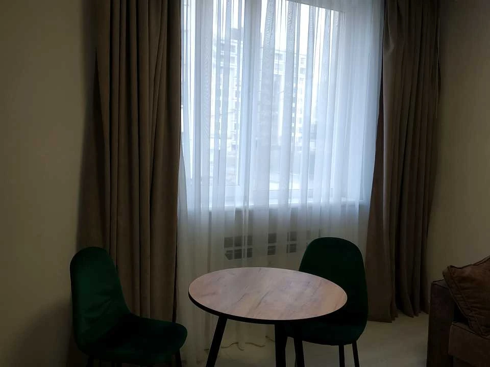 Квартира. Київ, Практична вулиця
