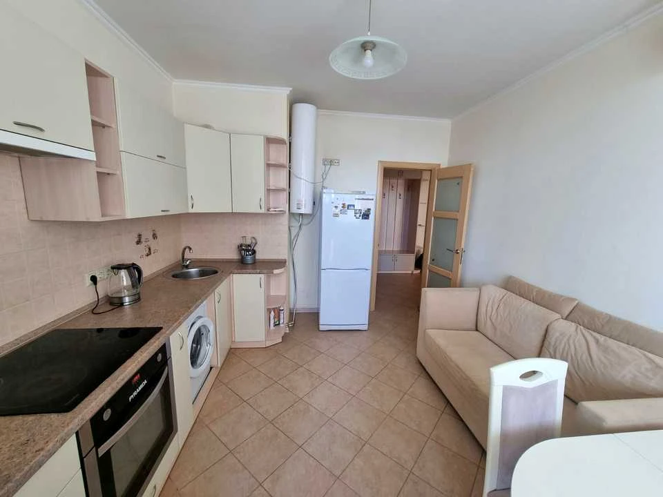 Apartment. Igor Sikoorsky Avenue, Kyiv