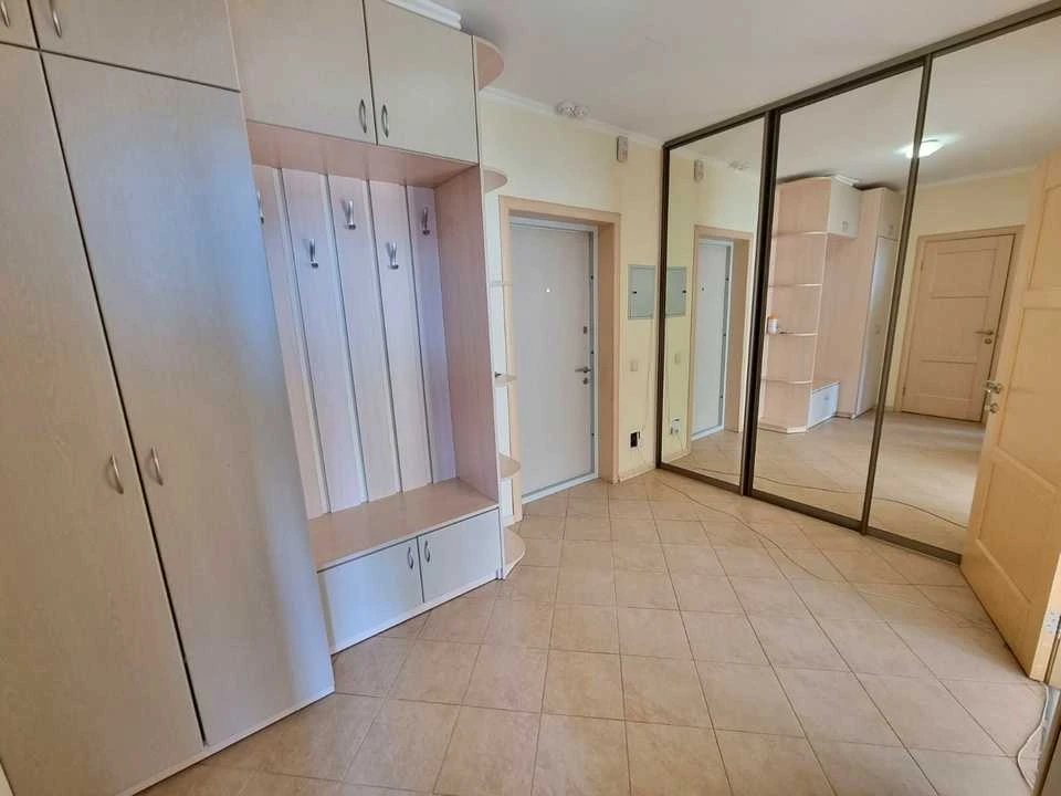 Apartment. Igor Sikoorsky Avenue, Kyiv