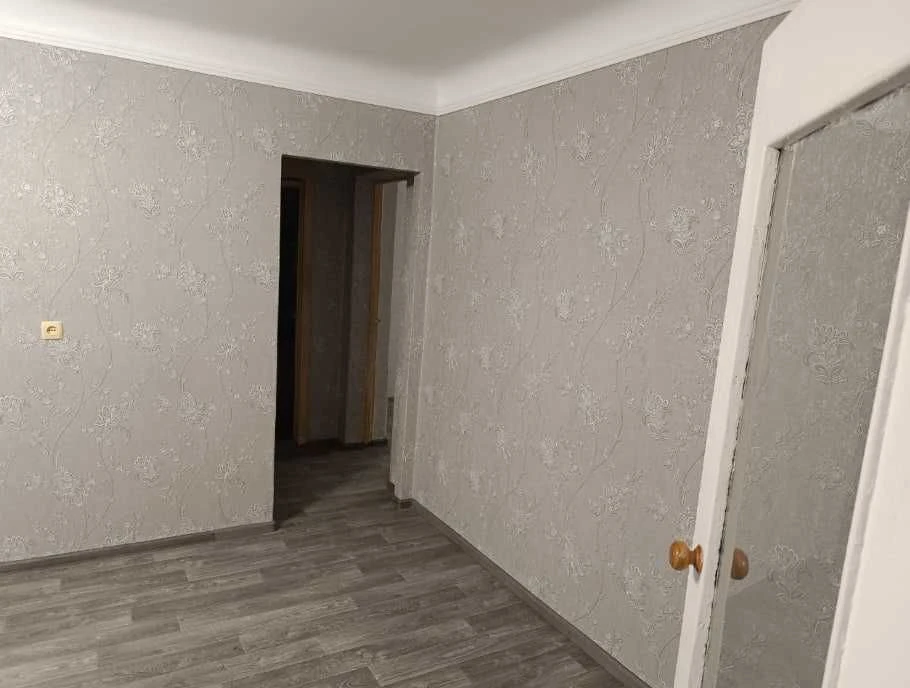 For Sale 3-bedroom apartment in Kosyora (Kalnychevskoe)