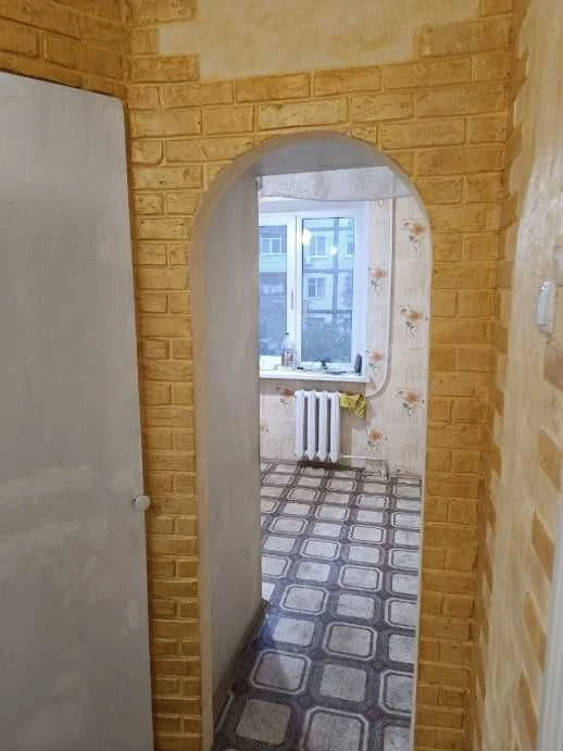 For Sale 3-bedroom apartment in Kosyora (Kalnychevskoe)