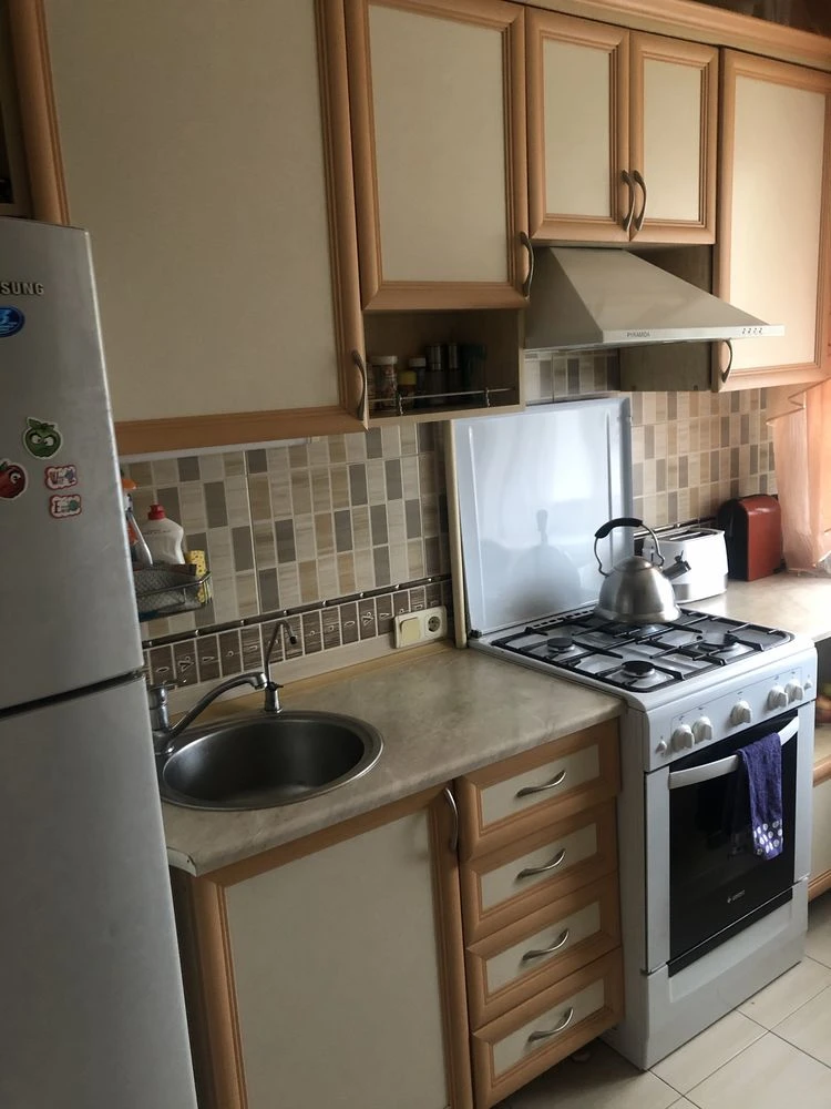 Продається 3-кімнатна квартира, 55,4 м², мкр Зарічний, Кривий Ріг