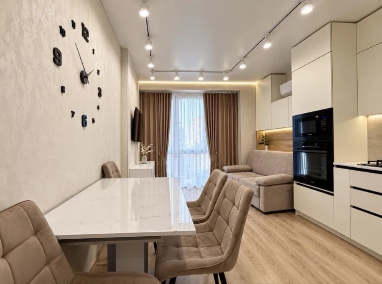 For Sale Stylish Apartment 35.3 sq m in "Burgundiya" Residential Complex, 2nd Floor