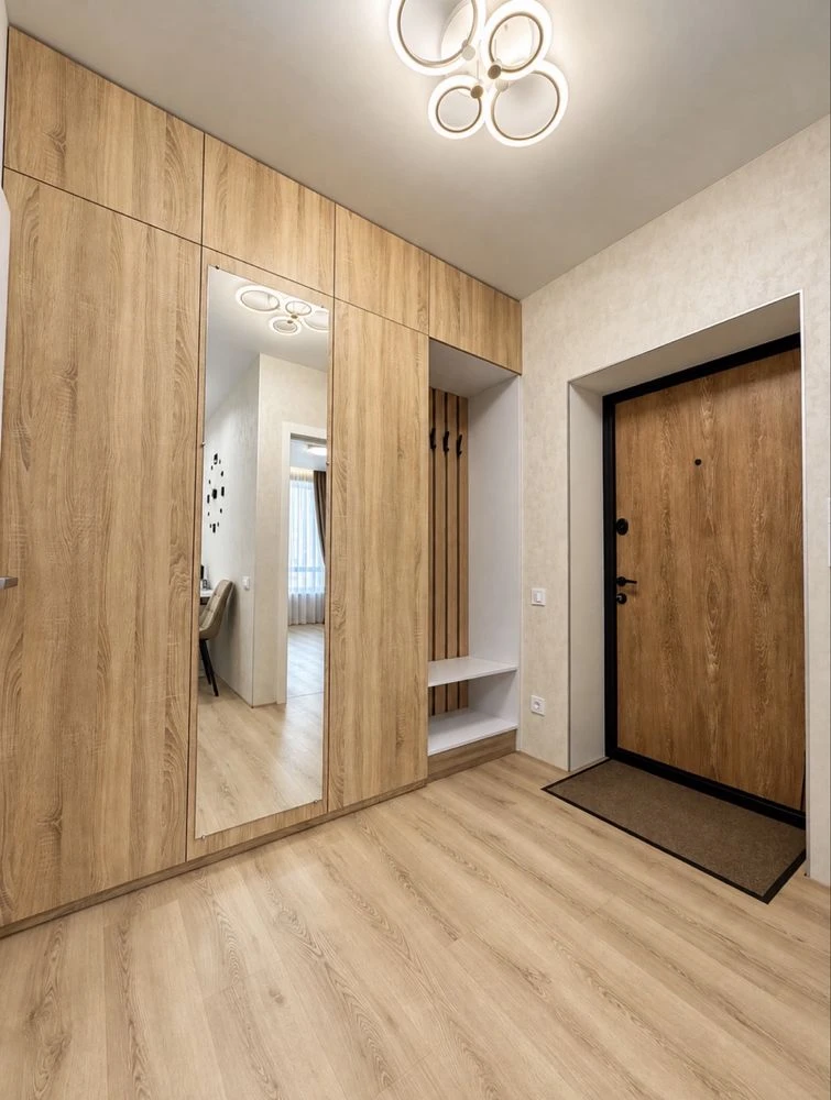 Продається стильна квартира 35,3 м² в ЖК «Бургундія» 2 поверх