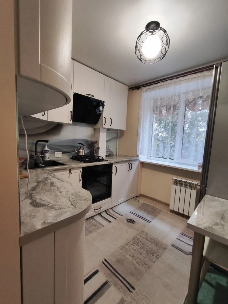 Продажа 1-комнатной квартиры с капитальным ремонтом