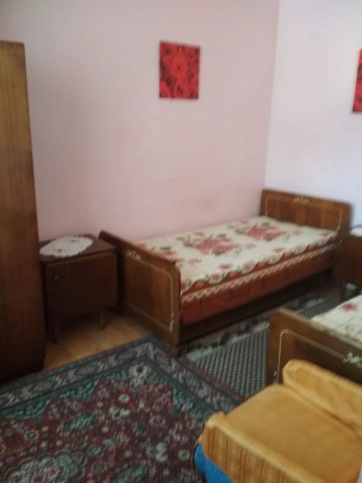 4-bedroom apartment