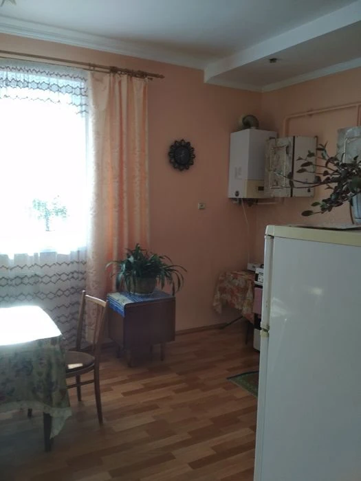 4-bedroom apartment