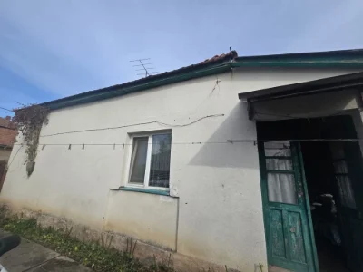 Продаж будинку в м.Берегове , 85 кв.м. Ділянкою 5 сот.