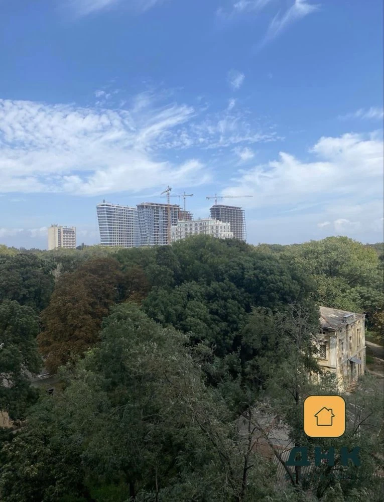 Shchevchenko Prospect. Park Pobedy. Two-room apartment in new