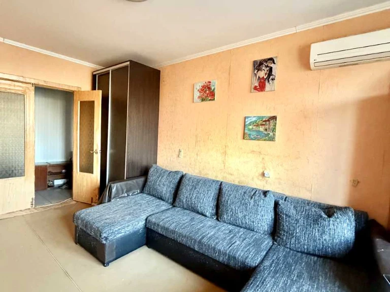 Apartment. 1-ya Tankova Brigady Street, Chernihiv