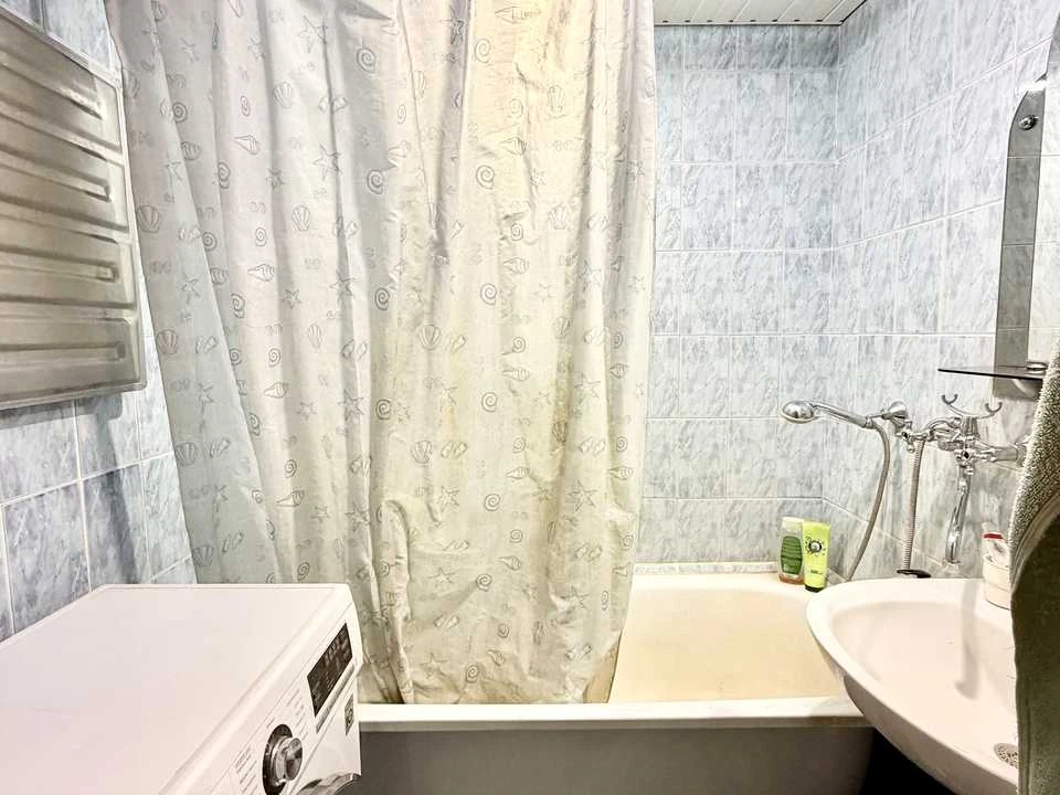 Apartment. 1-ya Tankova Brigady Street, Chernihiv