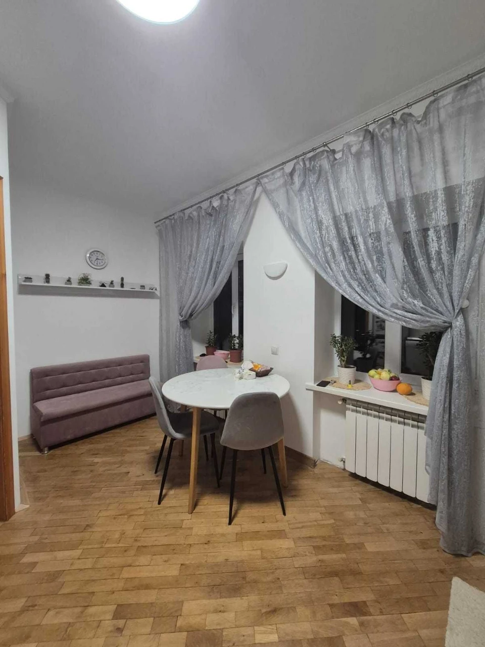 Продажа - Квартира 3 этажа. Владелец. Центр города