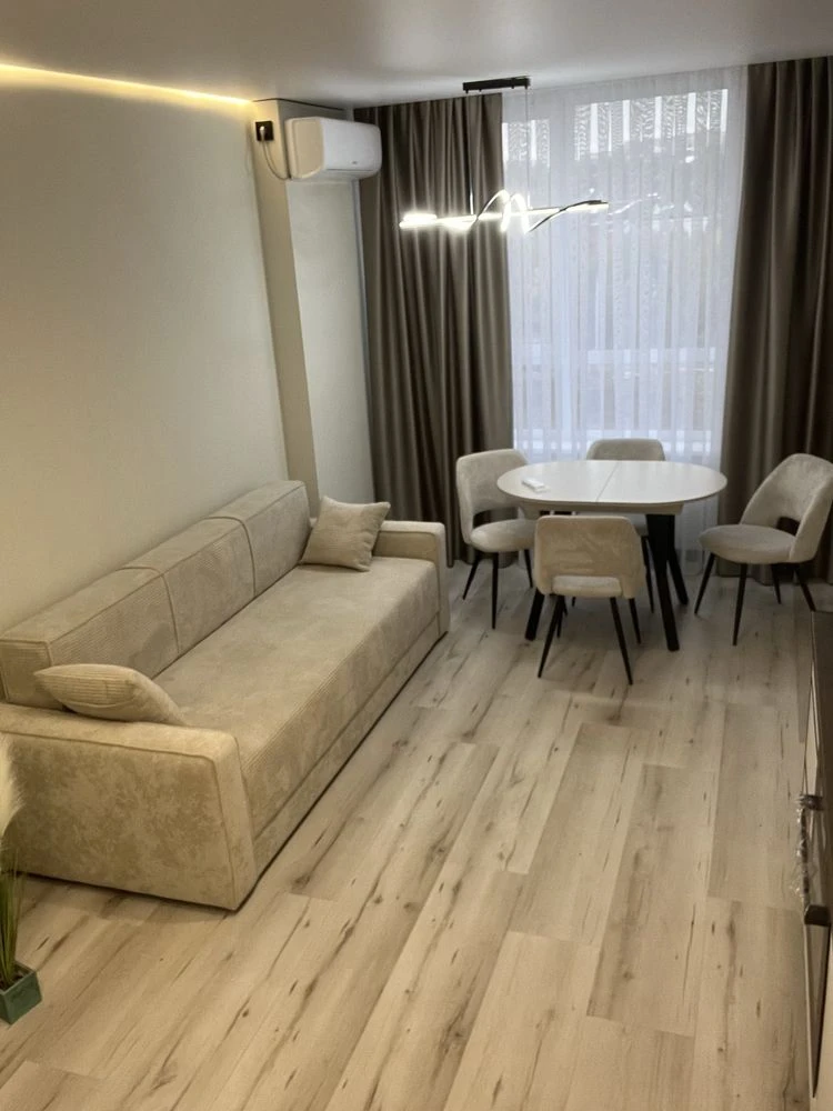 1-Bedroom Apartment New Building Kyivsky