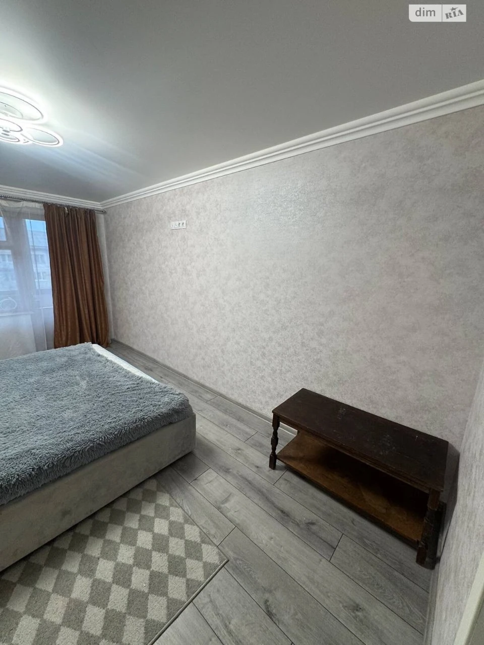 Long-Term Rental Apartment, Zalesnitsyi Massiv