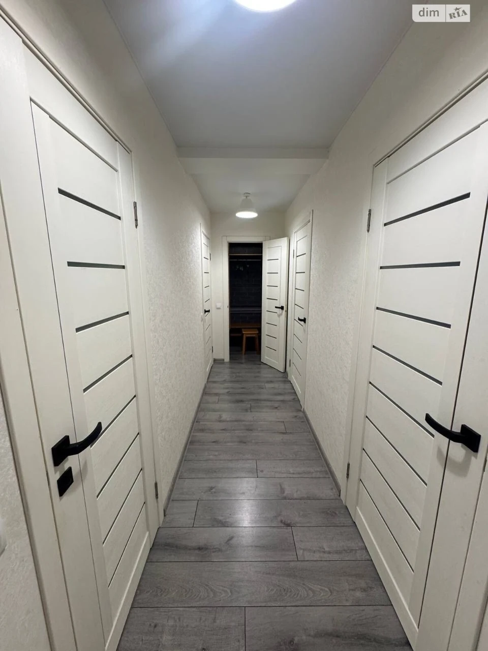 Long-Term Rental Apartment, Zalesnitsyi Massiv