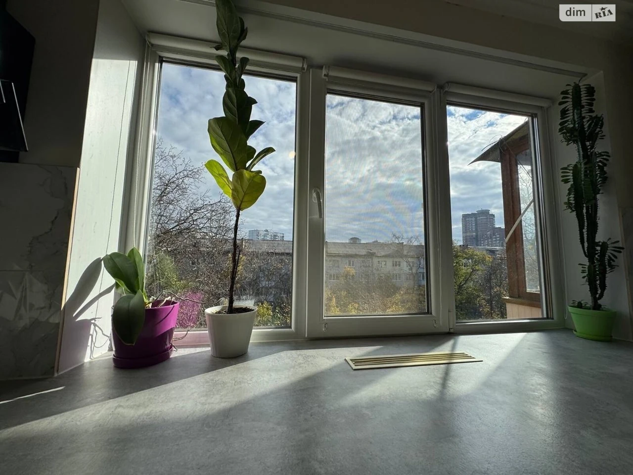 Long-Term Rental Apartment, Zalesnitsyi Massiv