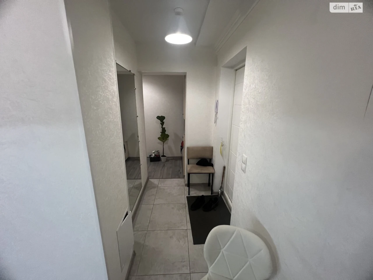 Long-Term Rental Apartment, Zalesnitsyi Massiv