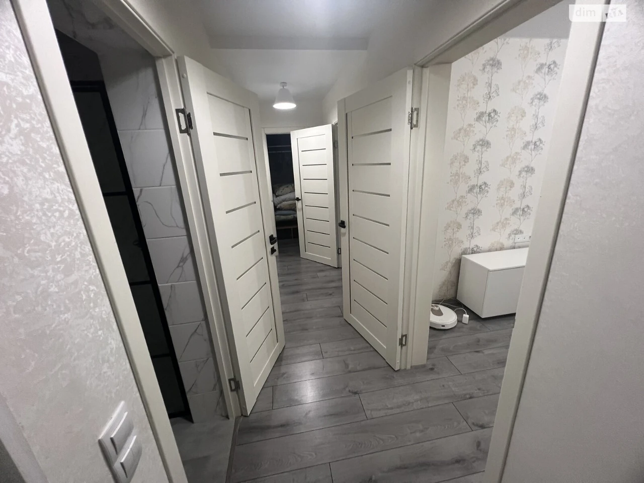 Long-Term Rental Apartment, Zalesnitsyi Massiv