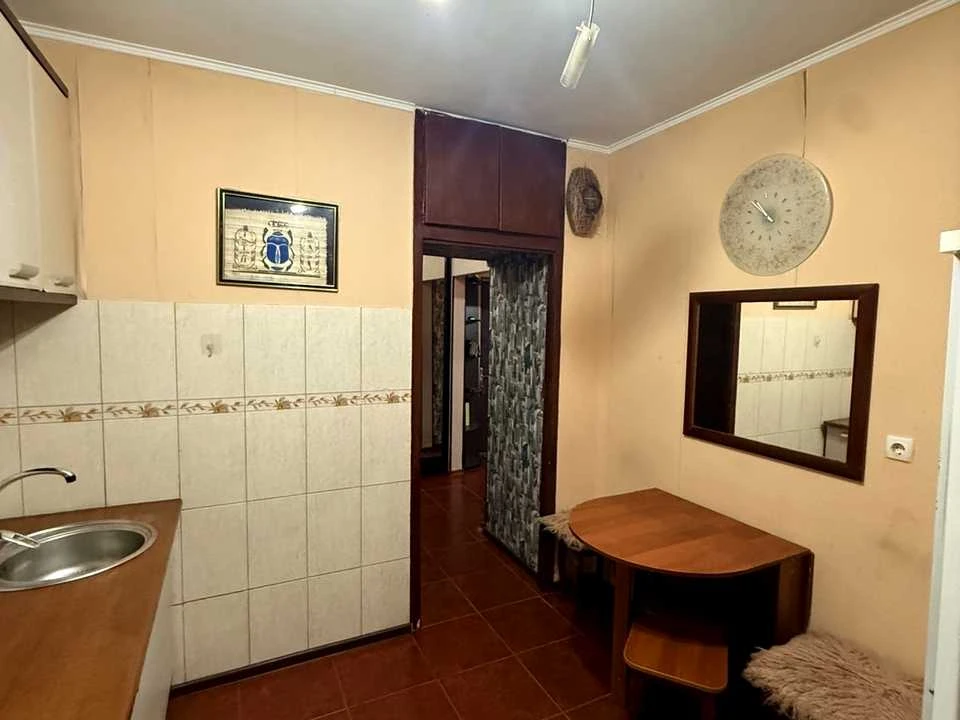 Apartment. Kyiv, Chornobylska St.