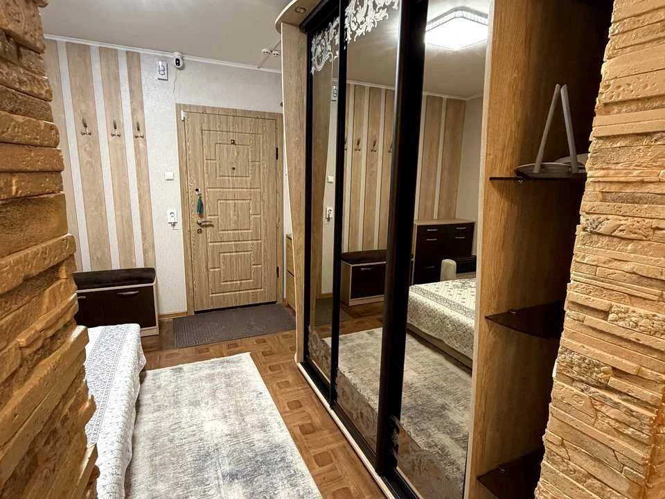 Apartment. Yasynuvat Street, Kyiv