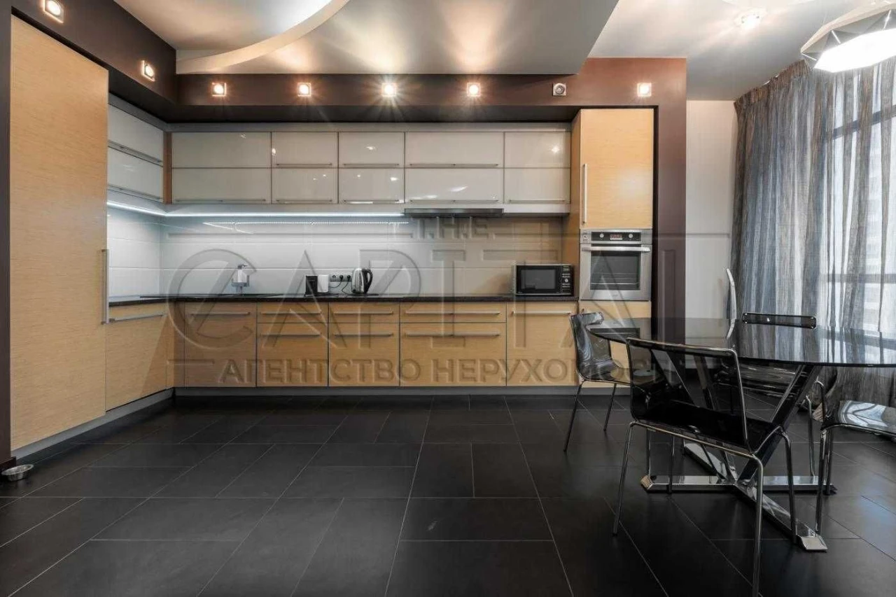 Продажа квартиры Новопечерские Липки / Печерск