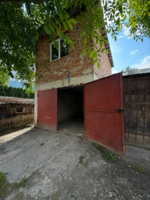Продаж цегляного гаража з підвалом, вул. Дрогобицька, Стрий