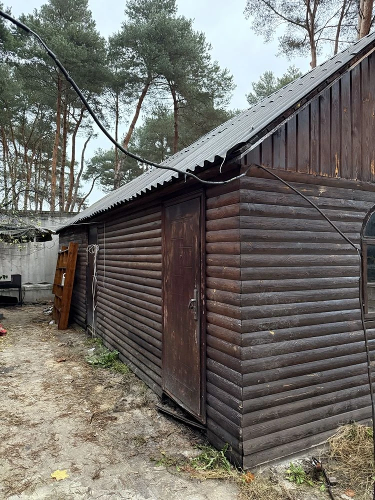 For Sale Wooden Building 50 m² for Demolition and Transportation