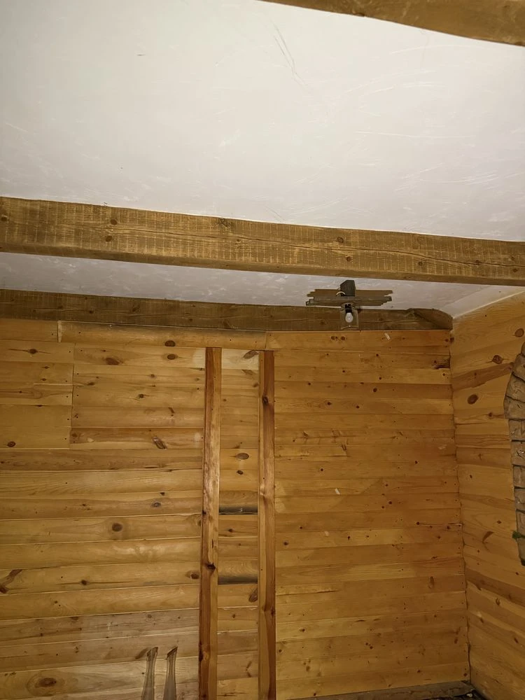 For Sale Wooden Building 50 m² for Demolition and Transportation