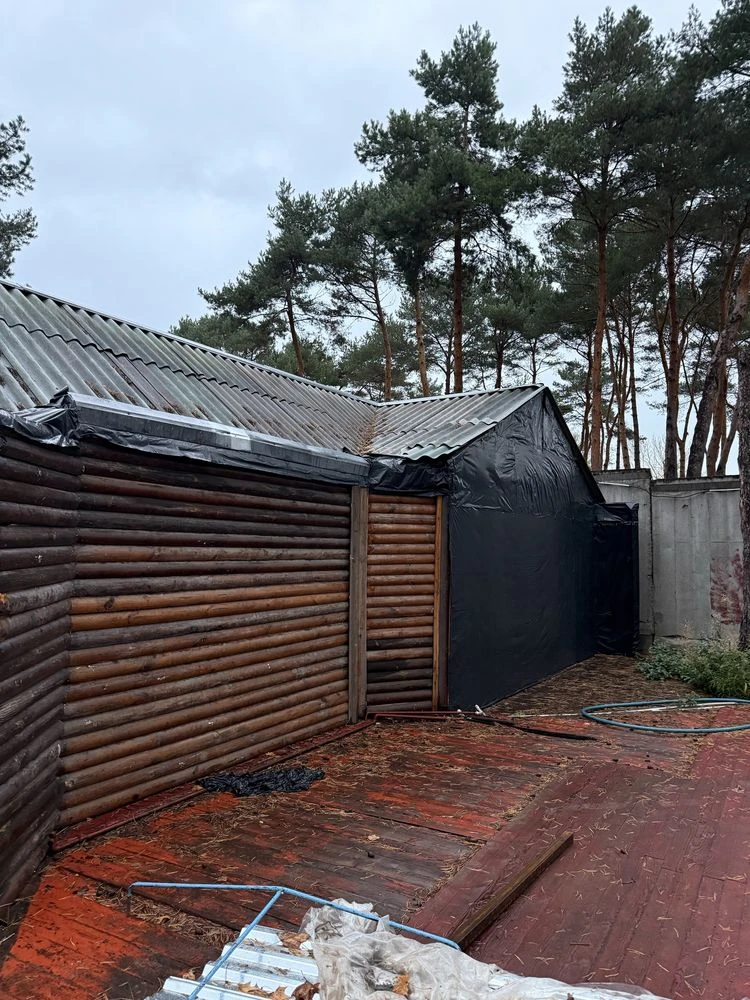 For Sale Wooden Building 50 m² for Demolition and Transportation