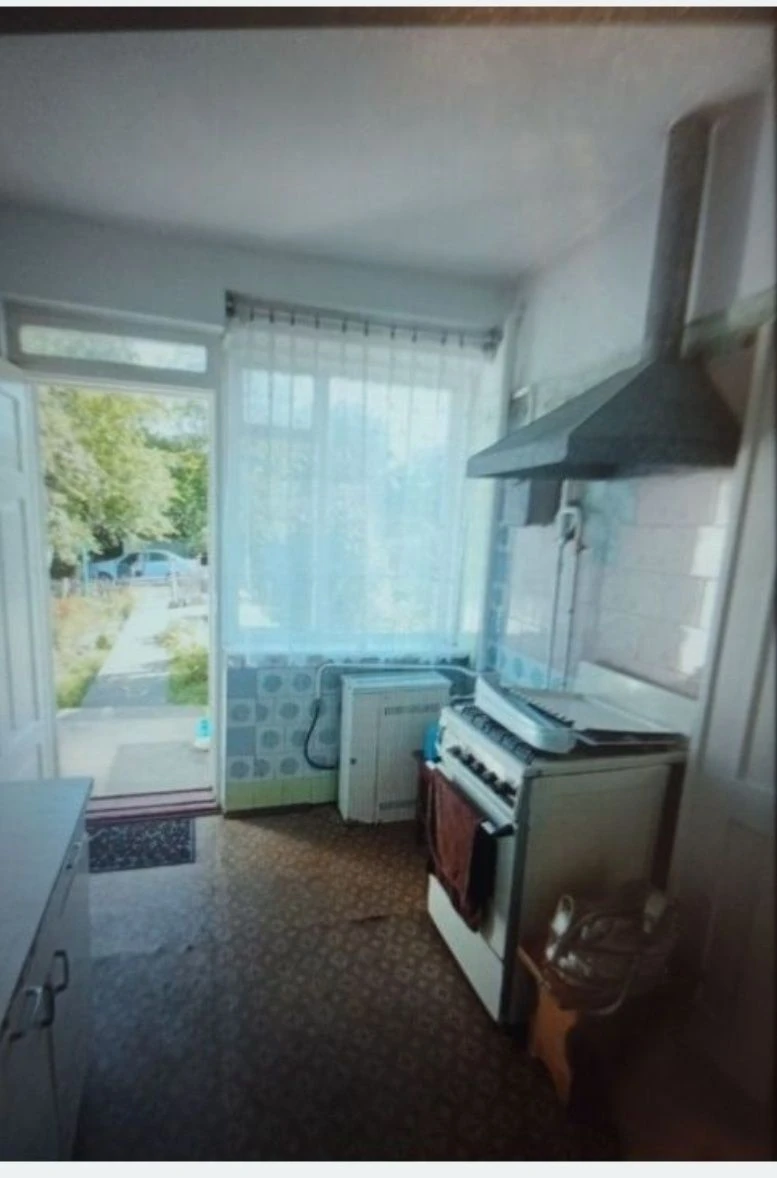 For Sale: House in Hayesin