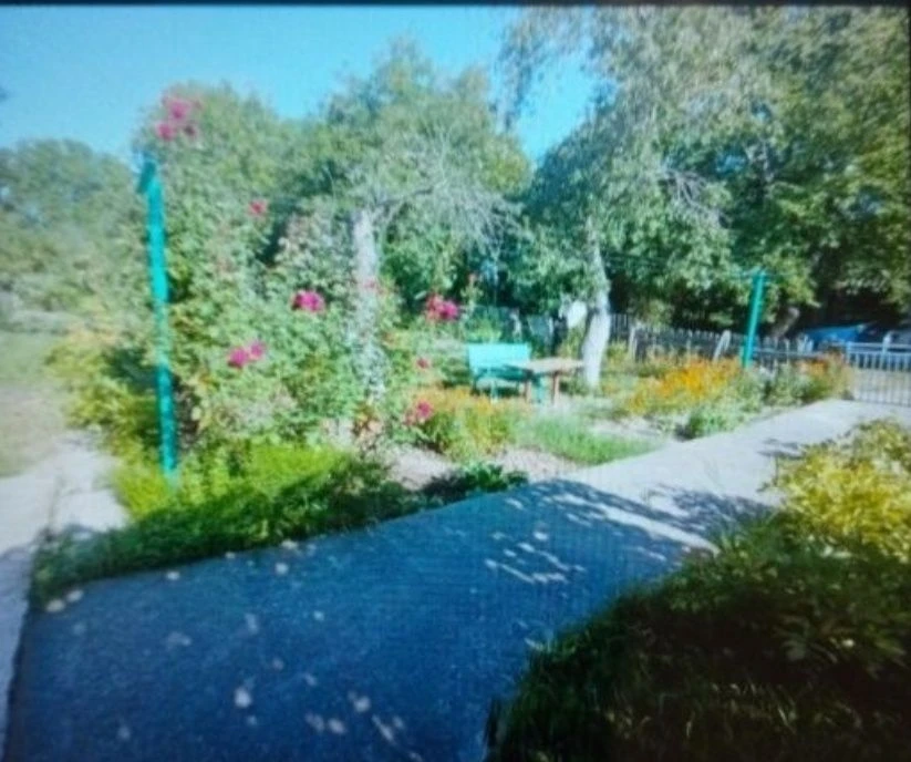 For Sale: House in Hayesin