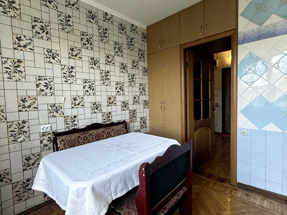 Apartment. Odessa, Akademika Koroleva Street