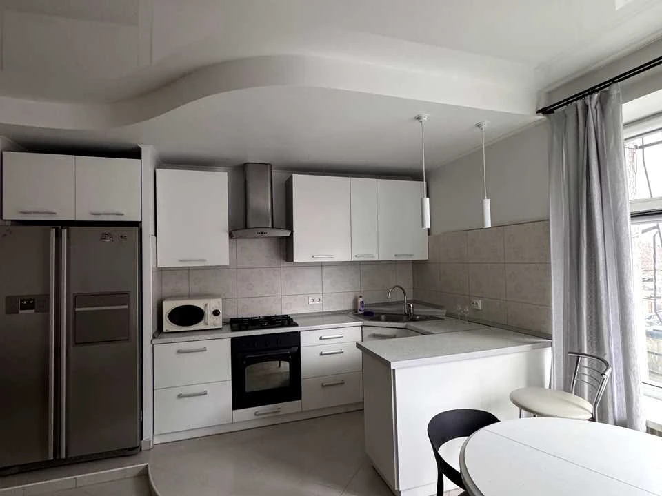 Apartment. Lviv, Plovaya Street