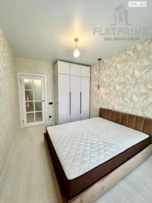 Long-Term Rental Apartment, Podilsky