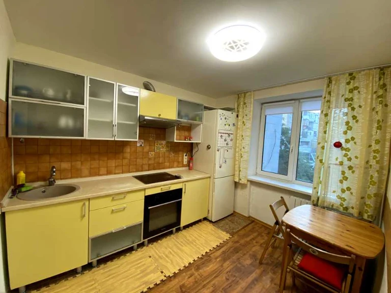 Квартира. Киев, Берестейский просп.