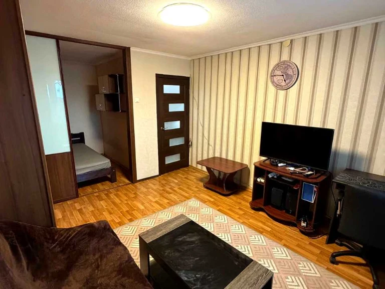 Apartment. Дніpro, Kalinova st.