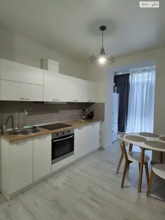 Long-Term Rental Apartment Mandrykivka