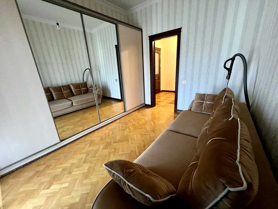 Apartment. Miroysytska St., Kharkiv