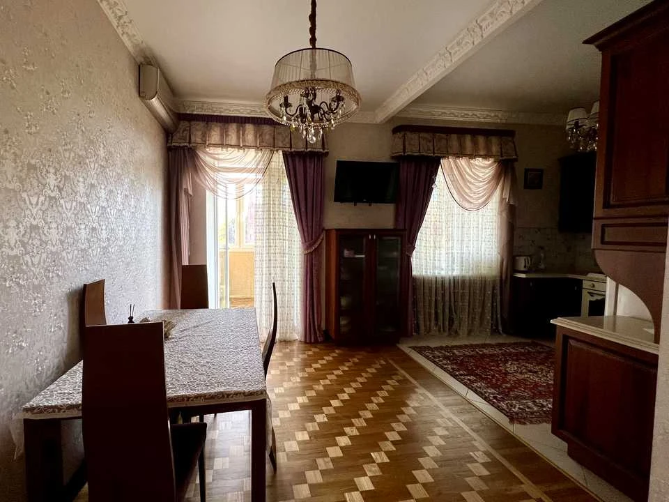 Apartment. Miroysytska St., Kharkiv