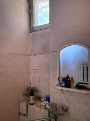4 room apartment in the city center in a building on Degtyarnaya Street